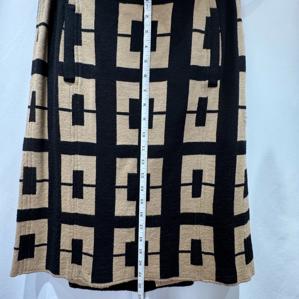 Alessandro Dell'Acqua Black and Tan Pencil Skirt